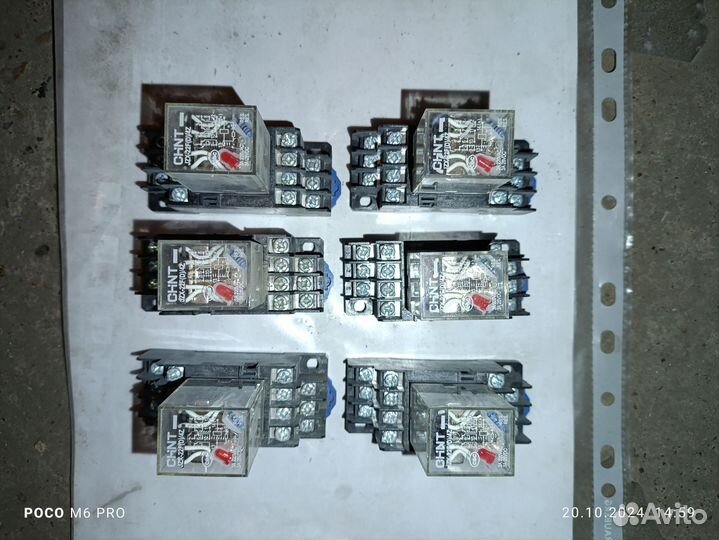 Реле напряжения chnt