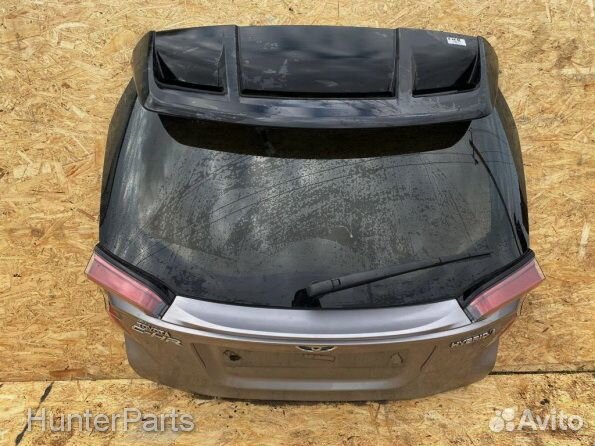 Крышка багажника Toyota C-HR