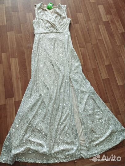 Вечернее платье
