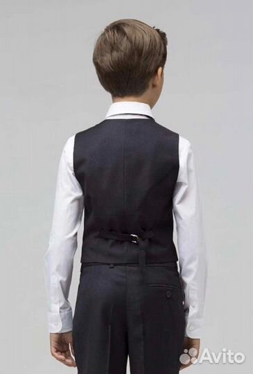 Жилет 122,брюки 152 на мальчика silver spoon