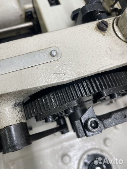 Петельная швейная машина бу