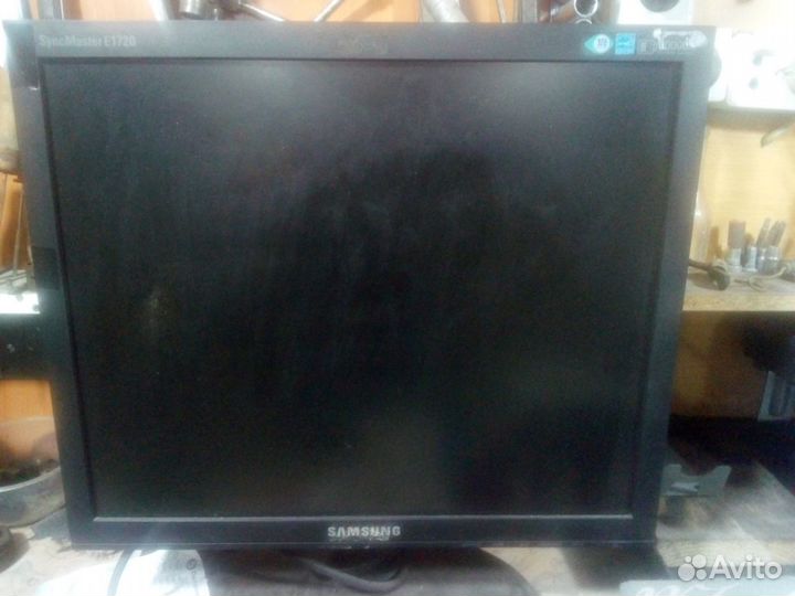 Монитор samsung Е1720