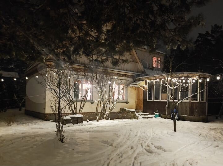 Дом 140 м² на участке 9 сот.