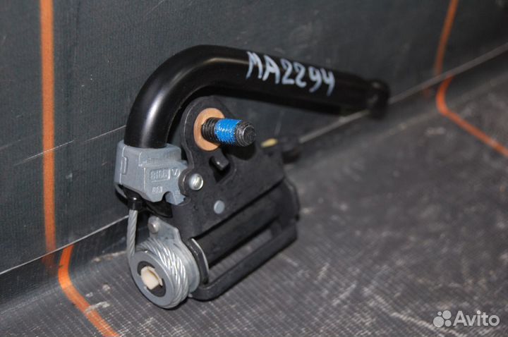 Пиропатрон ремня безопасности переднего-Jaguar XE