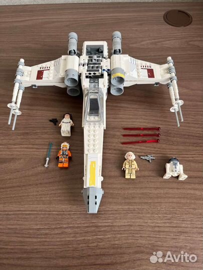 Lego star wars 75301