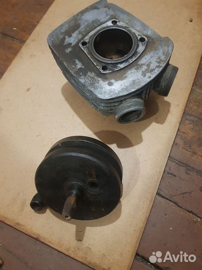 Продам коленвал и цилиндр восход