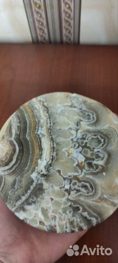 Пепельница из оникса