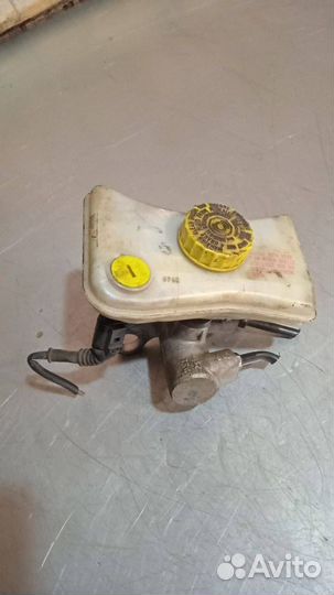 Главный тормозной цилиндр Audi A4 B5 C5 1997