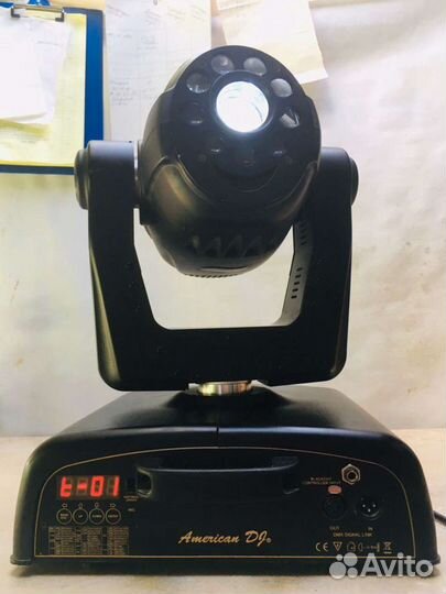 Световой прибор, крутящая голова, стробоскоп, свет