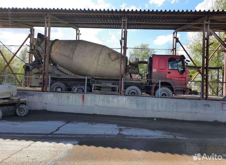Доставка бетона миксером