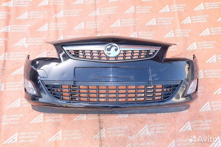 Бампер передний Opel Astra J (2010-2013)