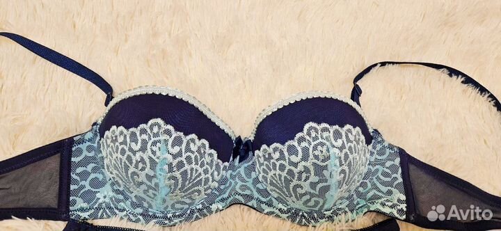 Комплект женского нижнего белья