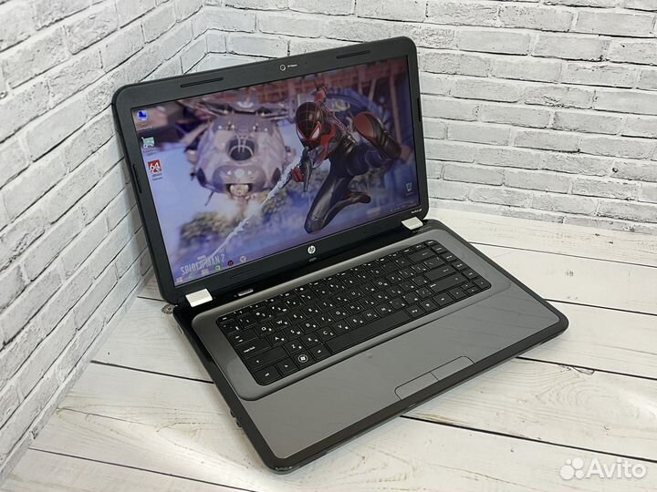 Игровой ноутбук HP i3/1000gb/гарантия