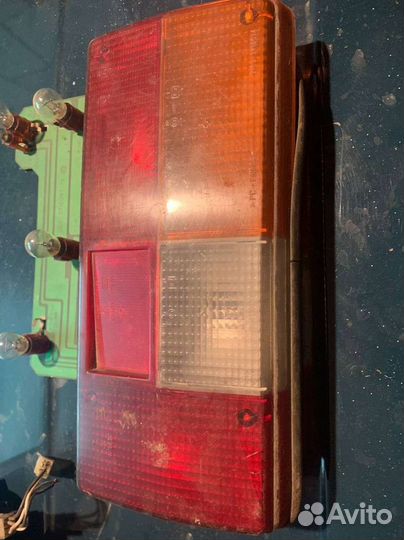 Фонарь задний правый ваз 2105