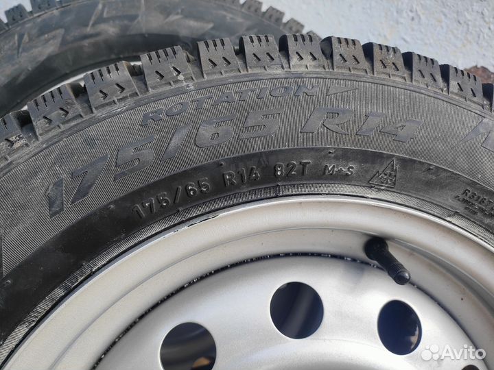 Pirelli Ice Zero 175/65 R14