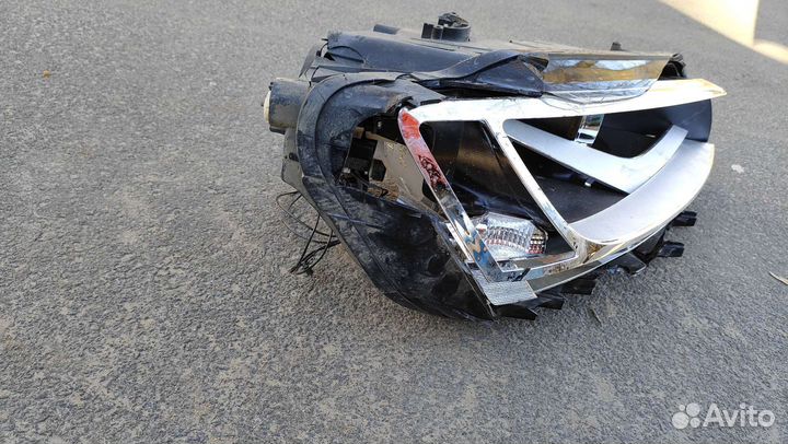 Jetta 6 фара правая