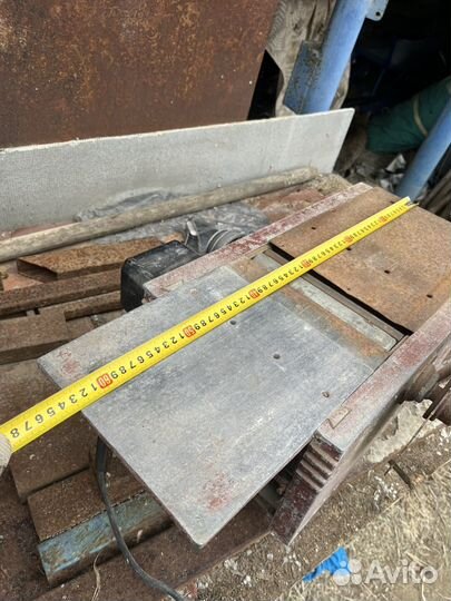 Фугрвальный станок с цыркуляркой