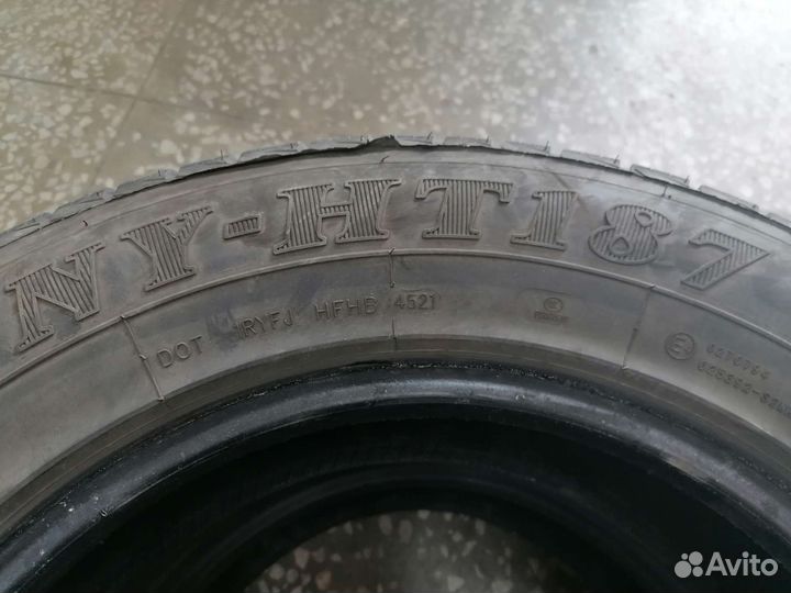 ONYX NY-HT187 23.5/65 R17 108H