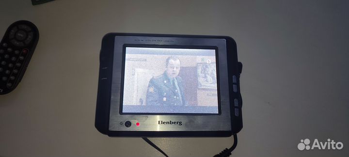 Переносной цветной телевизор Elenberg TV-507
