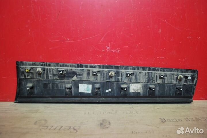 Молдинг двери передней левой передний левый Land