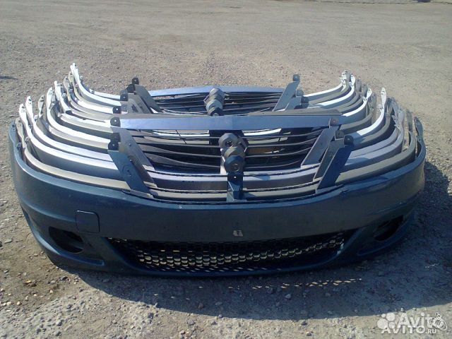 Бампер Рено Логан Окрашенный в цвет