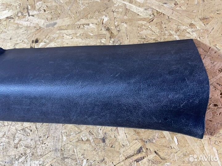 Накладка порогa передняя правая Ssangyong Action