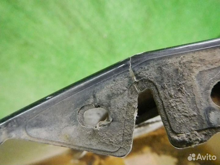 Крыло переднее правое Mercedes-Benz S-Class