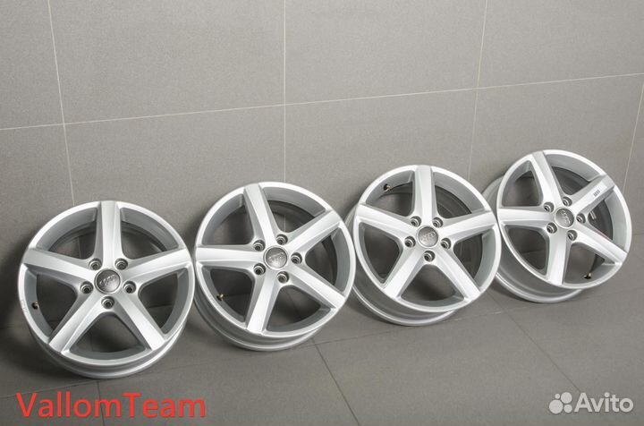 Лот M982250 Оригинальные 16-е диски audi