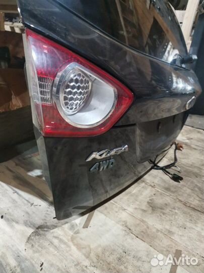 Крышка багажника Ford Kuga 1 2.0 дизель G6DG 2010