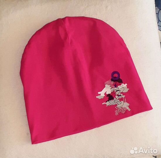 Шапка ярко-розовая