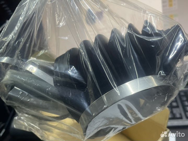 Пыльник шруса mn147170