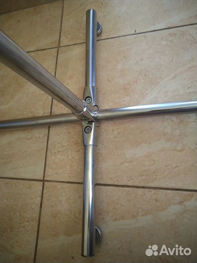 Вешало (стендер) системы Джокер