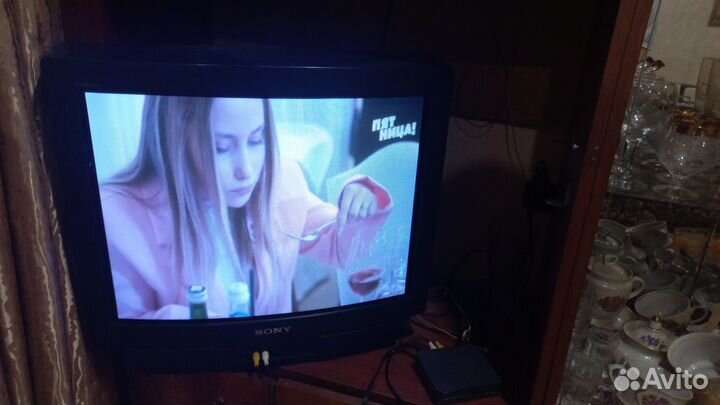 Телевизор sony ЭЛТ trinitron 25