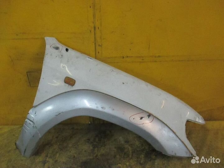 Крыло переднее Toyota Land cruiser prado KZJ95W (Правое)