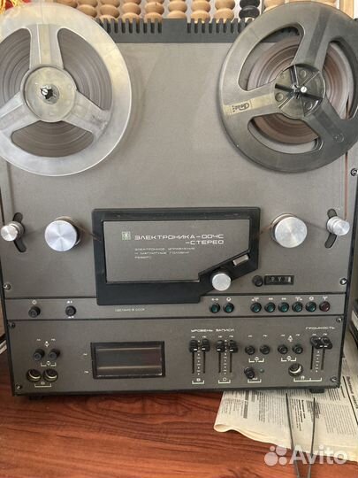 Катущечный магнитофон Электроника 004