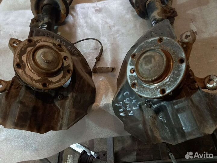 Кулак поворотный BMW3 E46