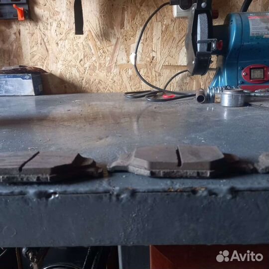 Тормозные колодки