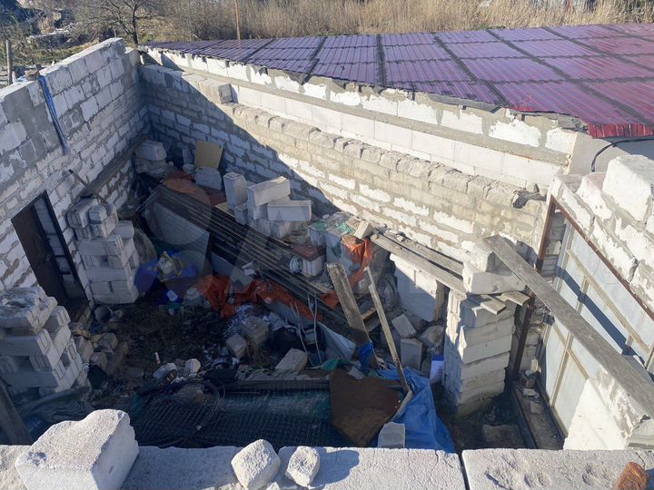 Гараж, > 30 м²
