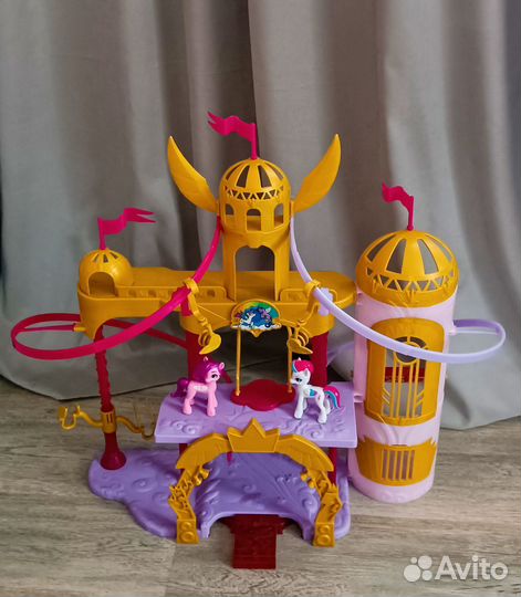 Замок игрушка