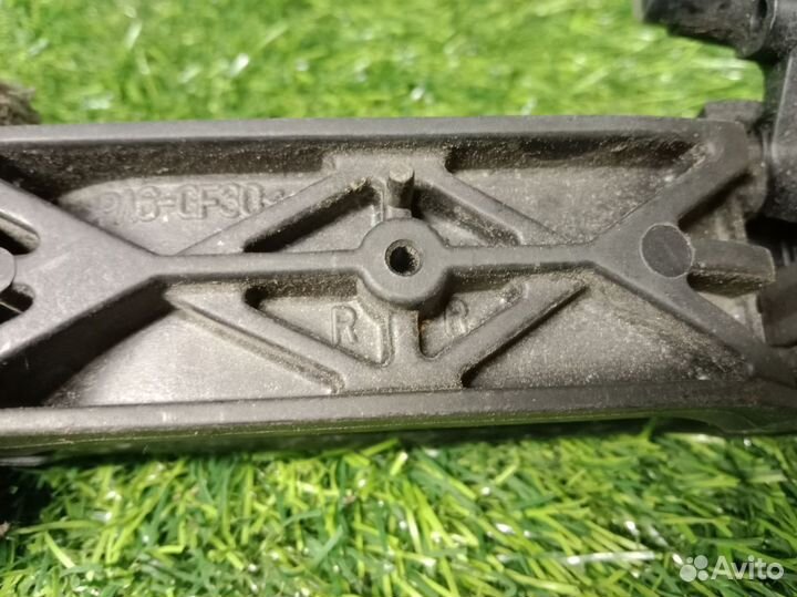 Ручка двери наружная права Suzuki Grand Vitara 2