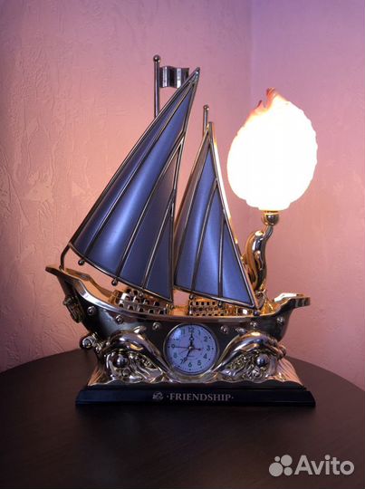 Часы - светильник