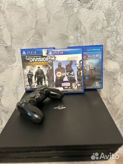 Sony PS 4 Pro 7208b 1 TB