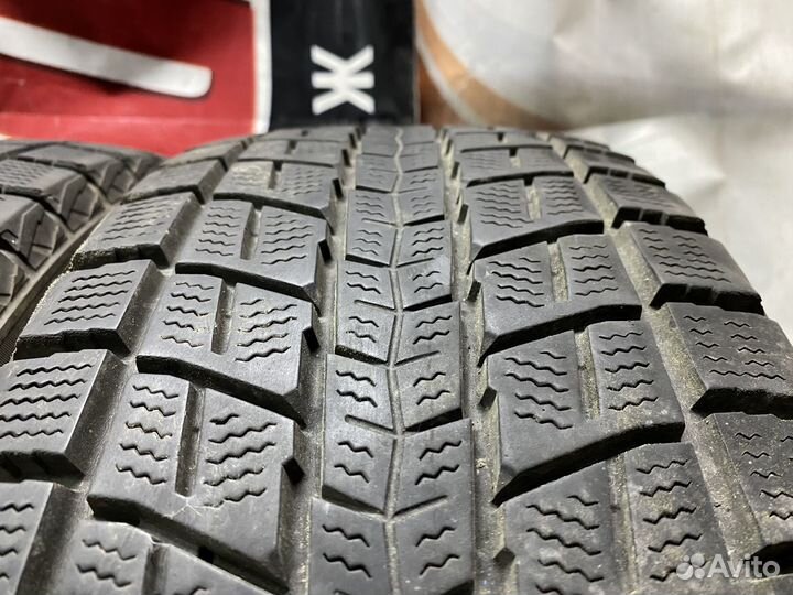 Dunlop Winter Maxx SJ8 225/60 R18 100Q
