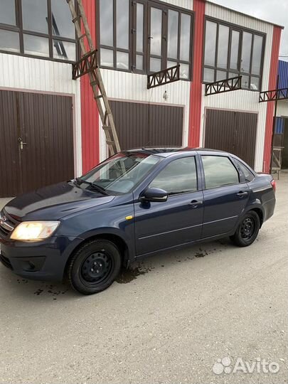 LADA Granta 1.6 МТ, 2013, 245 000 км