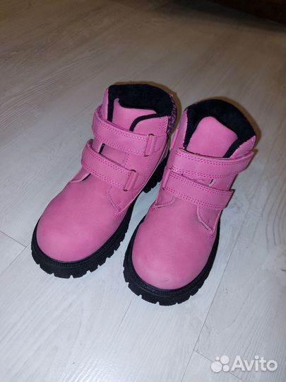 Ботинки для девочки