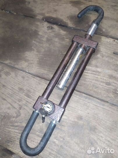 Фиксатор руля