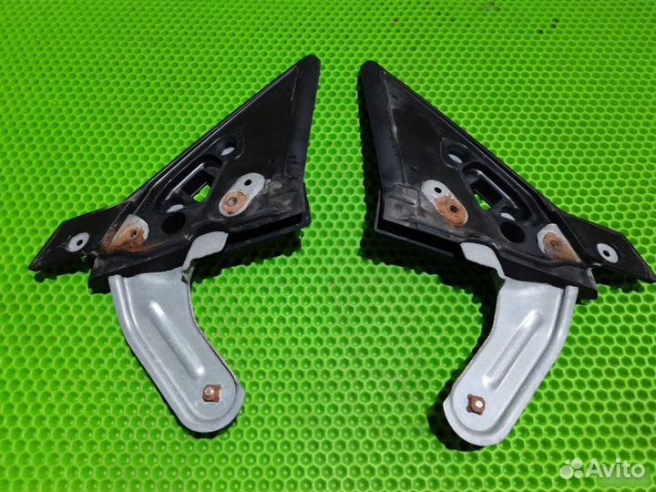 Уголок зеркала передний Subaru Impreza GDA EJ205