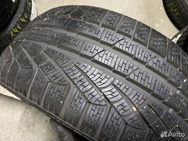 Pirelli Winter Sottozero 240 Serie II 235/40 R18 91V