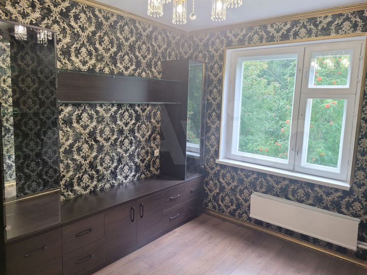 3-к. квартира, 68 м², 2/10 эт.