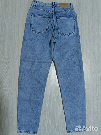 Джинсы мом с высокой посадкой